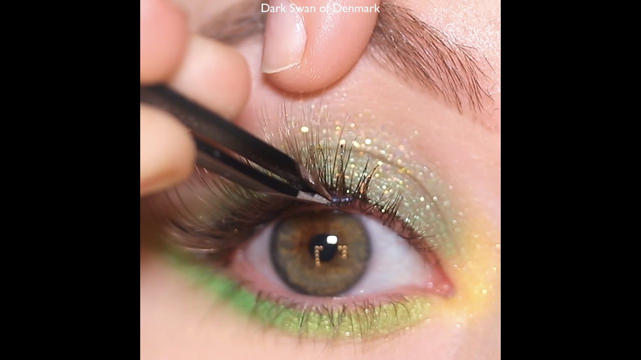 Secret Cappuccino - Light brown lashes, DIY Lash extensions effect (Dark Swan of Denmark)