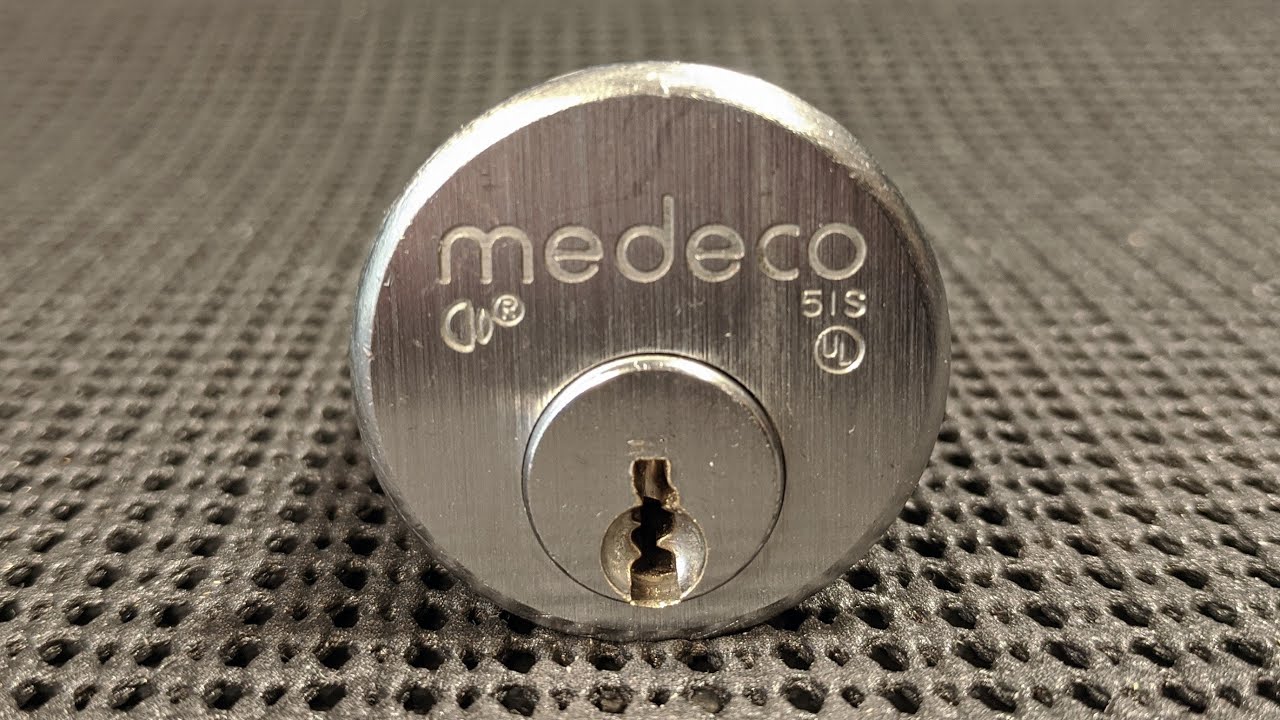 Medeco Biaxial Picked with Opening Tips