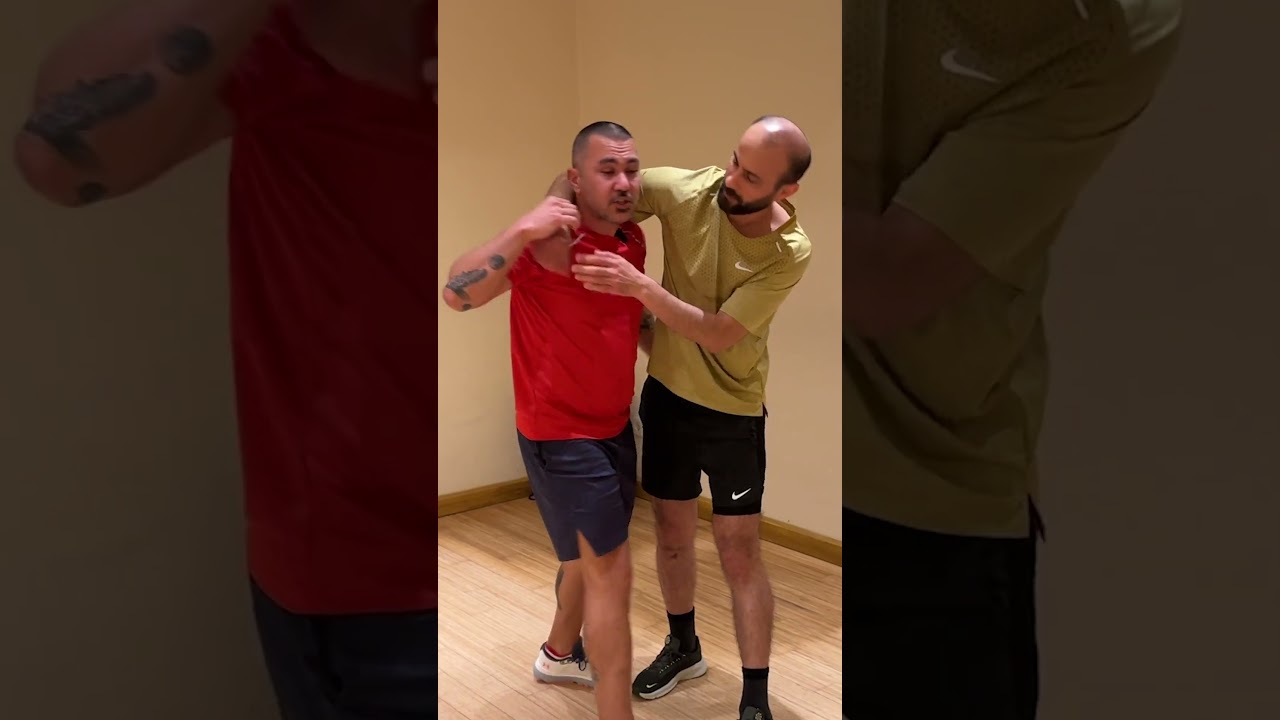 Kavgada boyun kilidine karşılık vermek #wingchun