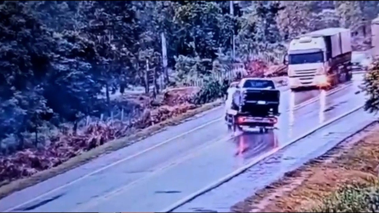ACIDENTE FATAL: CAMINHONEIRO MORRE APÓS COLIDIR EM GUINCHO NA BR 364