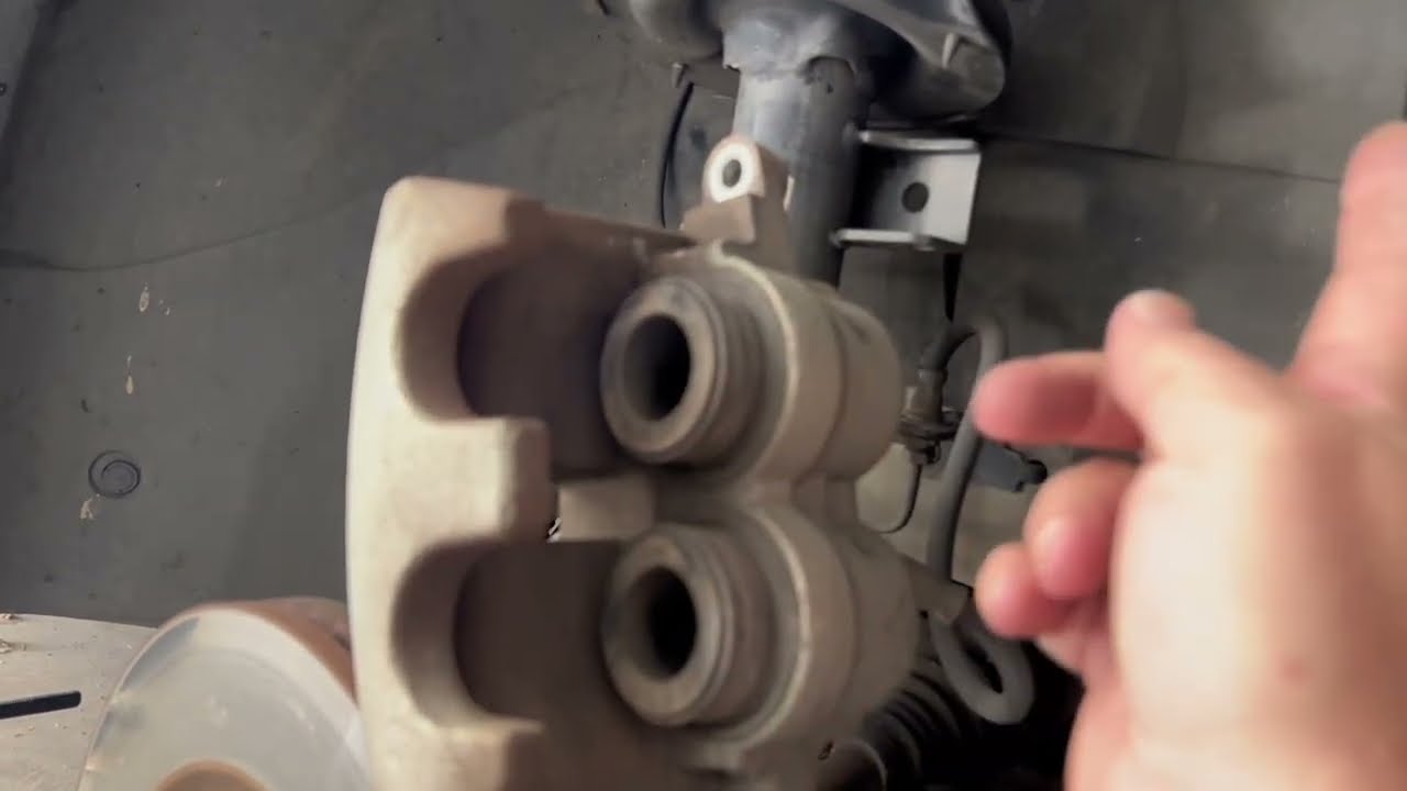 How to Change the Brake Pad on a 2016 Chevy Traverse