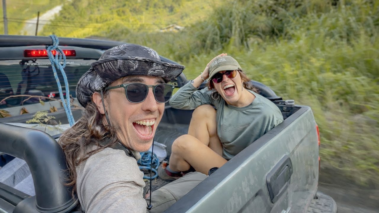 Is This Ecuador&rsquo;s Safest Town? 🇪🇨 Traveling With Kendra From Survivor