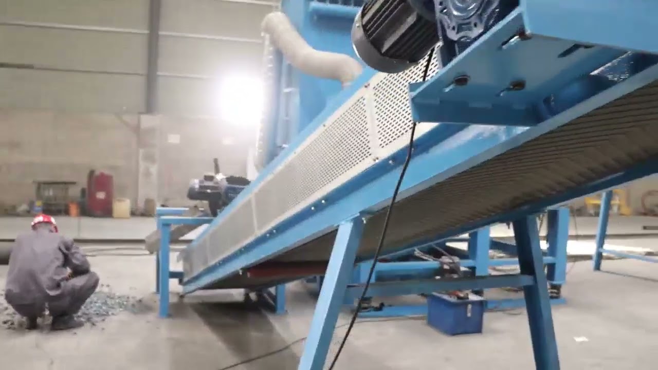 Metal shredder. The entire process of color steel crushing and sorting!!
