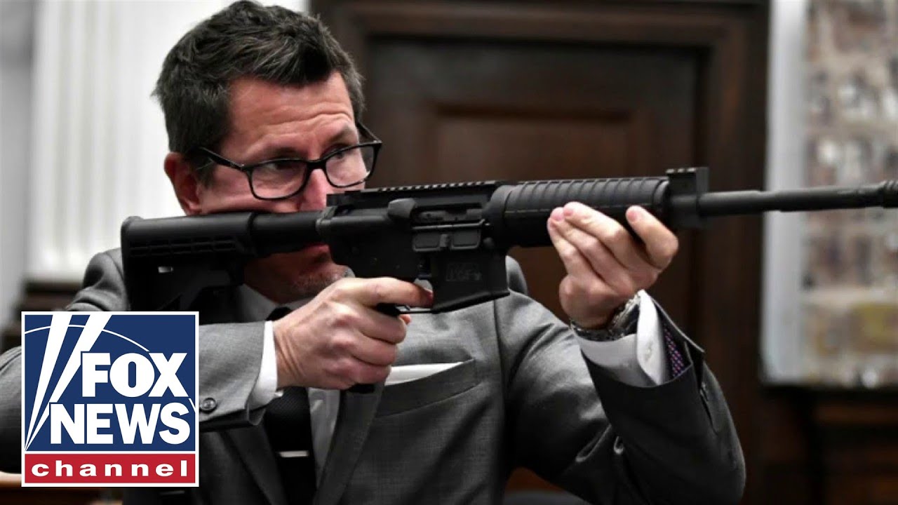 Loesch rips Rittenhouse prosecutors' lack of firearms knowledge