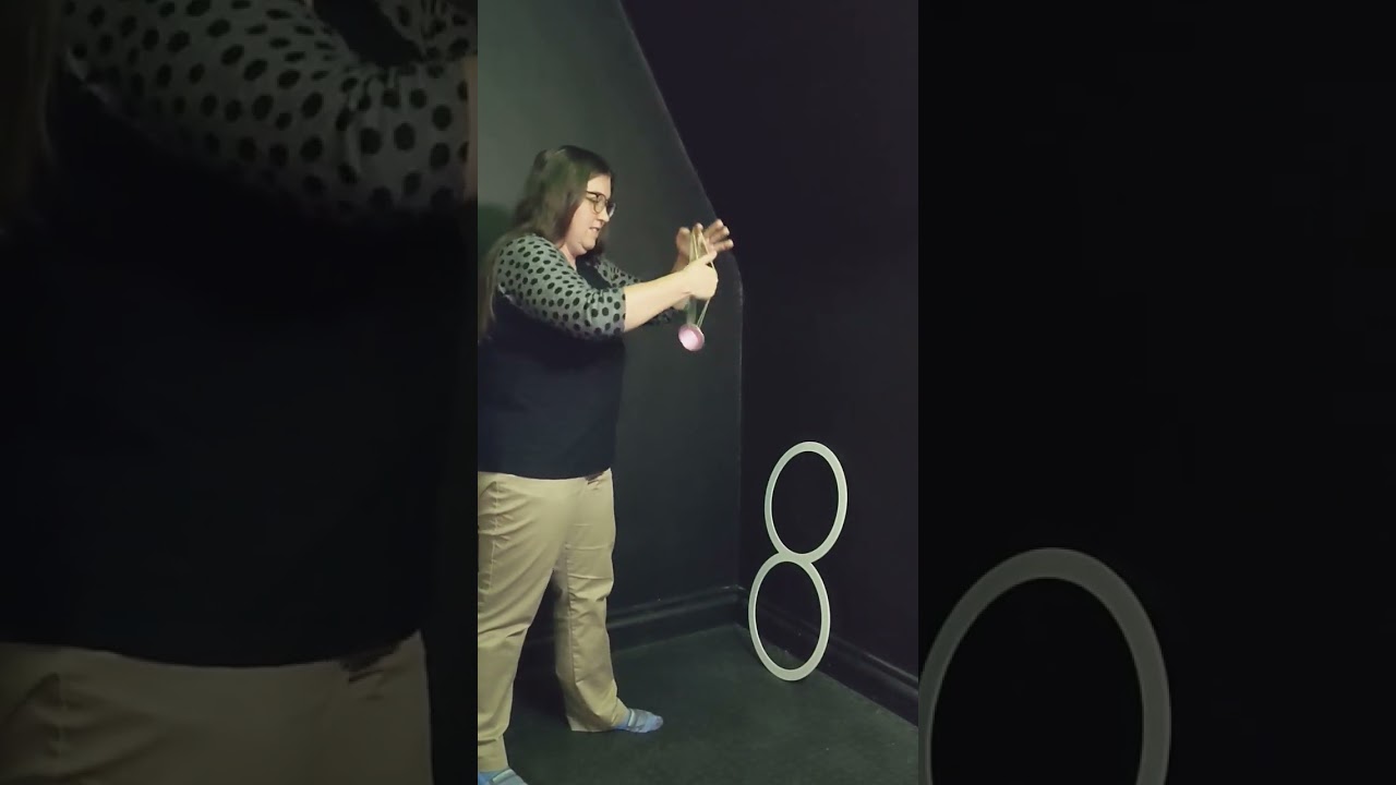 Standard Intermediate Yoyo Trick: Split the Atom