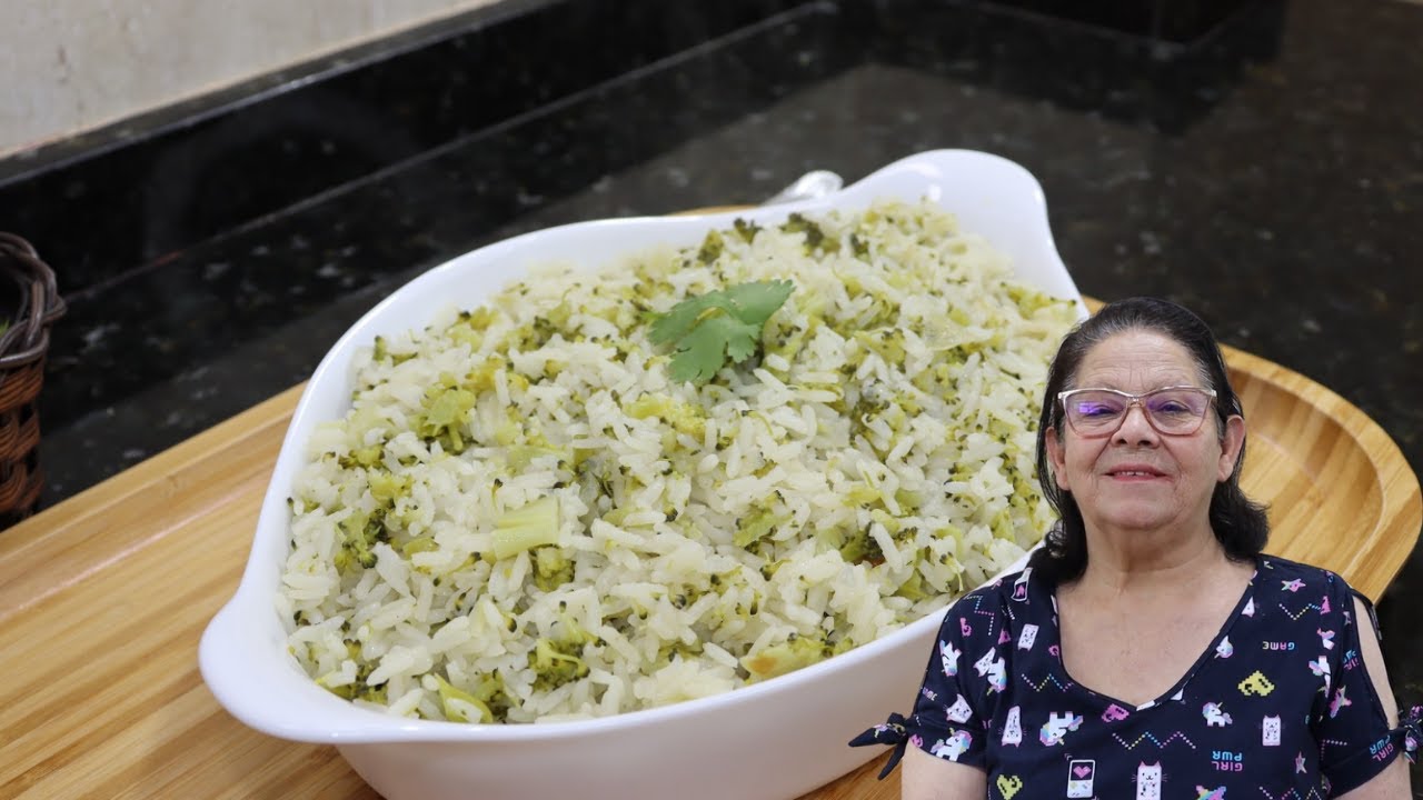 ARROZ COM BRÓCOLIS. RECEITA FÁCIL, NUTRITIVA E SABOROSA.