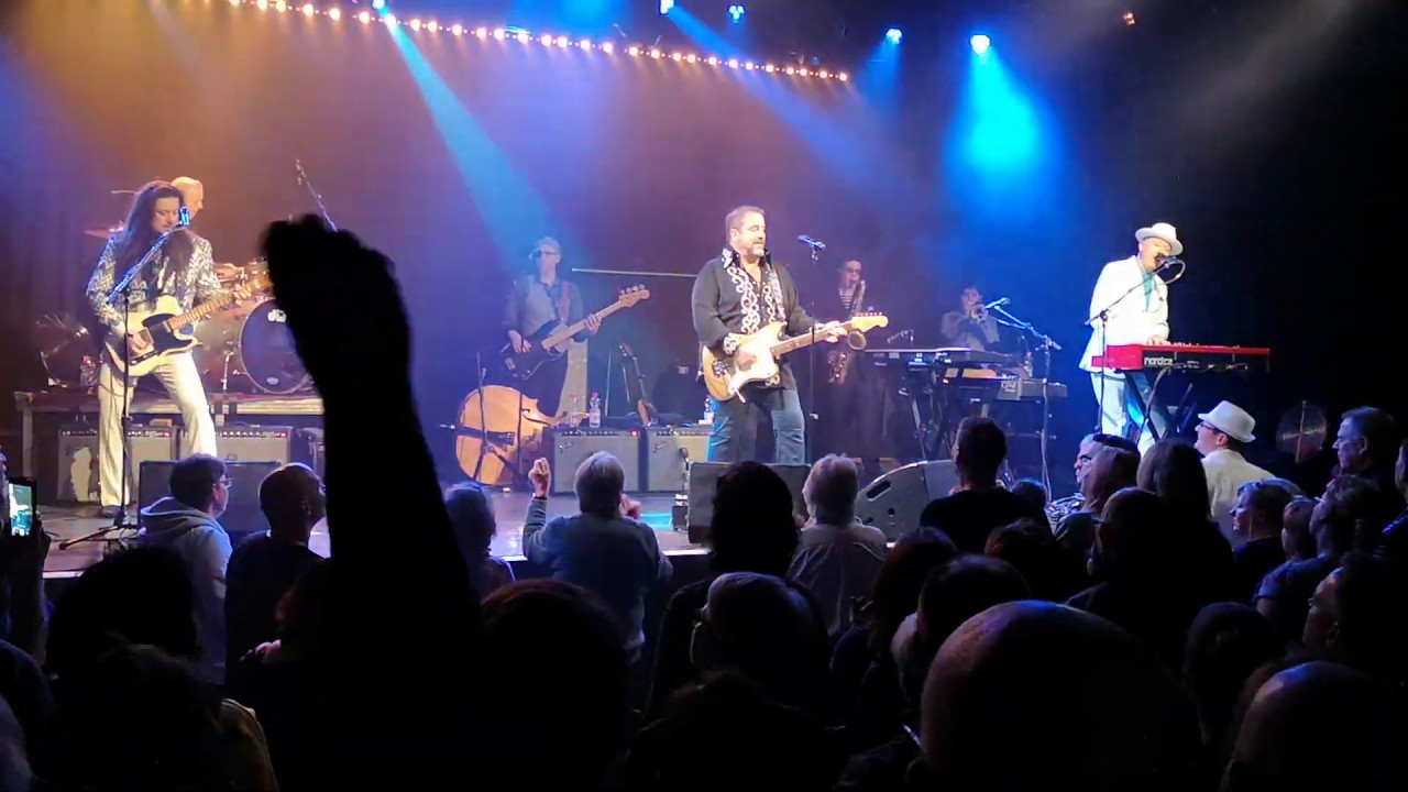 The Mavericks in Köln am 23. Februar 2019 -All you ever do is bring me down/Back in the USSR