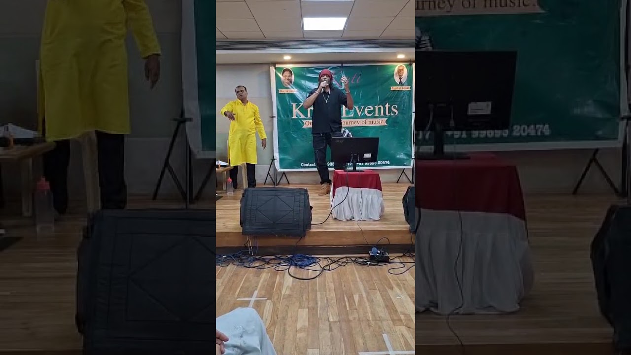 KRUTI EVENTS .. ROCKY SIMON SINGING NADIYA CHALE CHALE RE DHARA