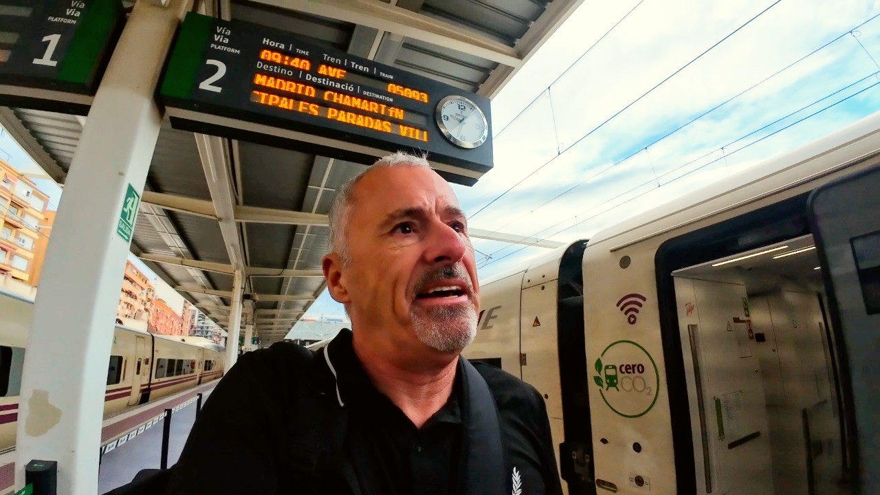 HIGH SPEED TRAIN TO MADRID AND I HAVE NO IDEA WHAT I'M DOING!