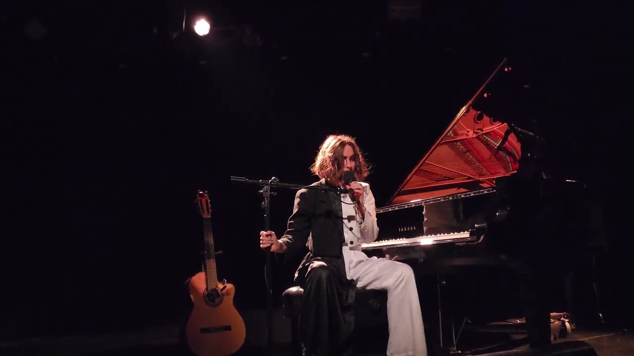 emma ruth rundle - return / blooms of oblivion live @ le poisson rouge, nyc 04/09/23