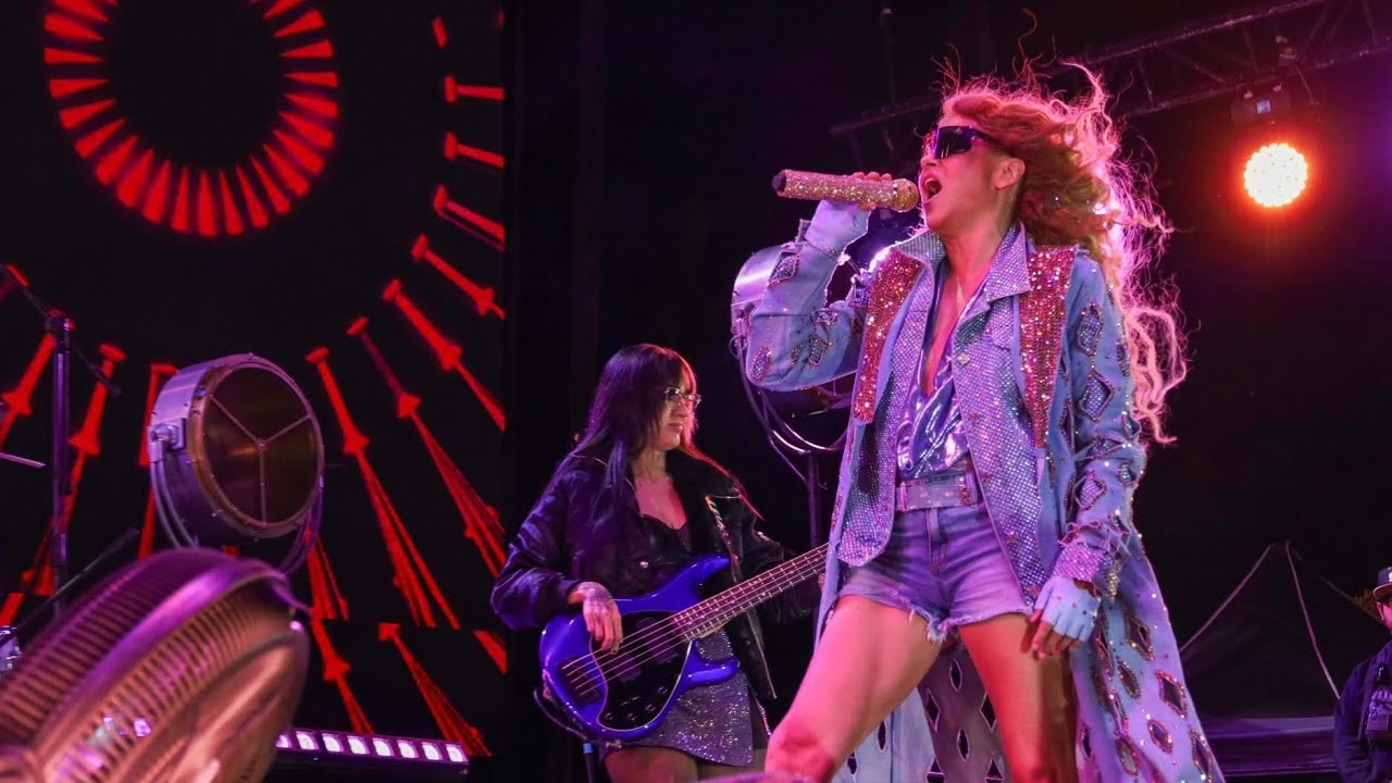 Paulina Rubio - Concierto En Calvillo Aguascalientes