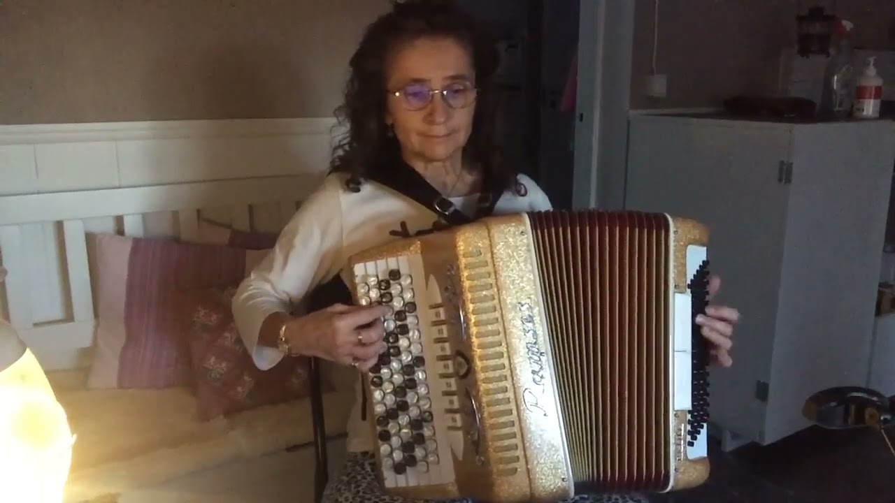 Vuokko - Musta Ruusu