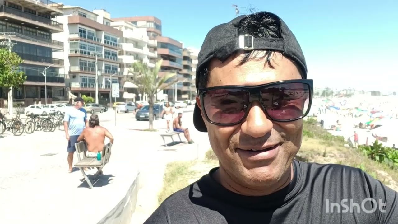 EM CABO FRIO RJ 30/11/25 PRAIA DO FORTE LOTADA 