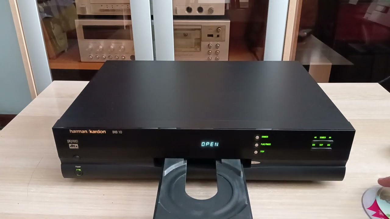 HARMAN KARDON DVD10 мини-обзор и демонстрация работы аппарата от 18.02.2024