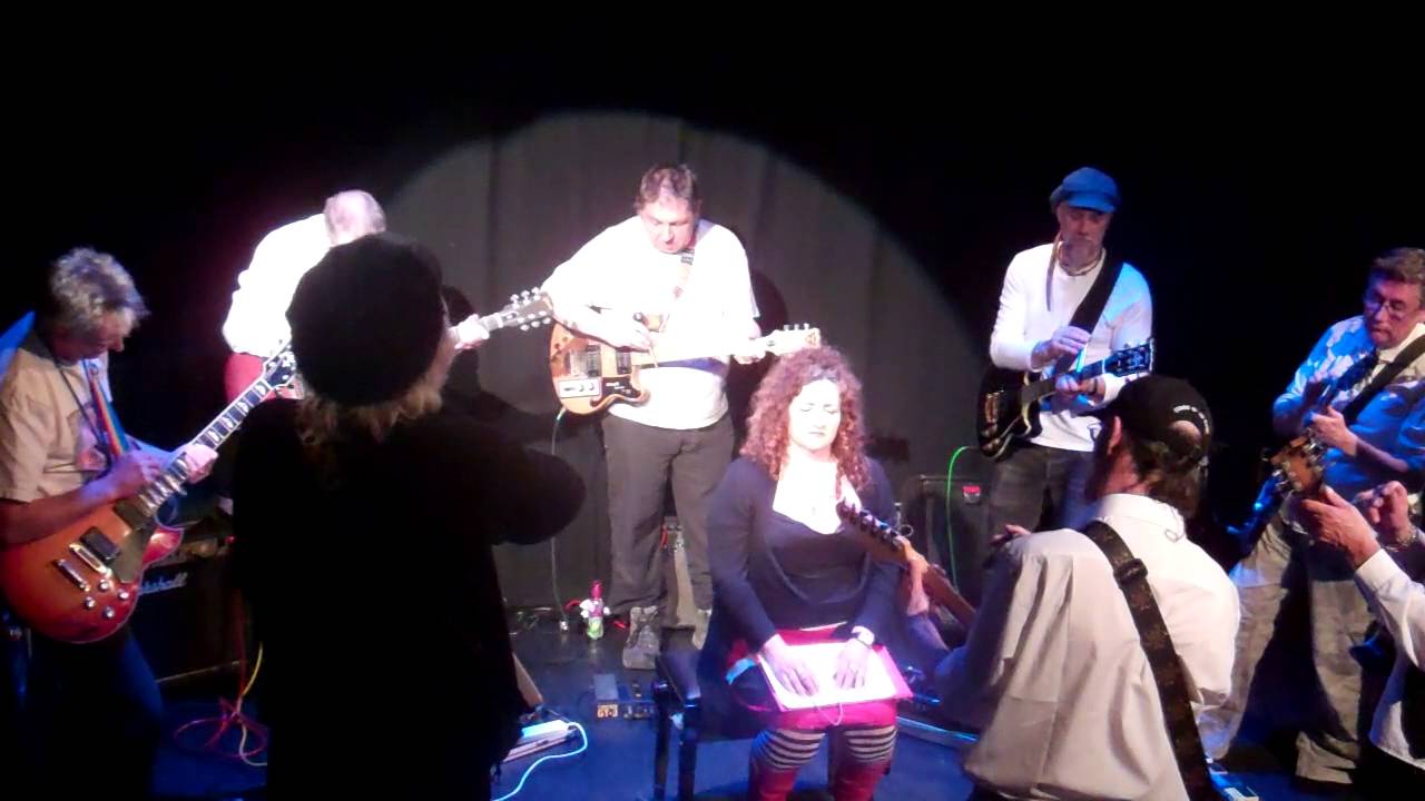 The Glissando Guitar Orchestra (with Daevid Allen) - '7 Drones' (excerpt) - MAC - 18/5/13