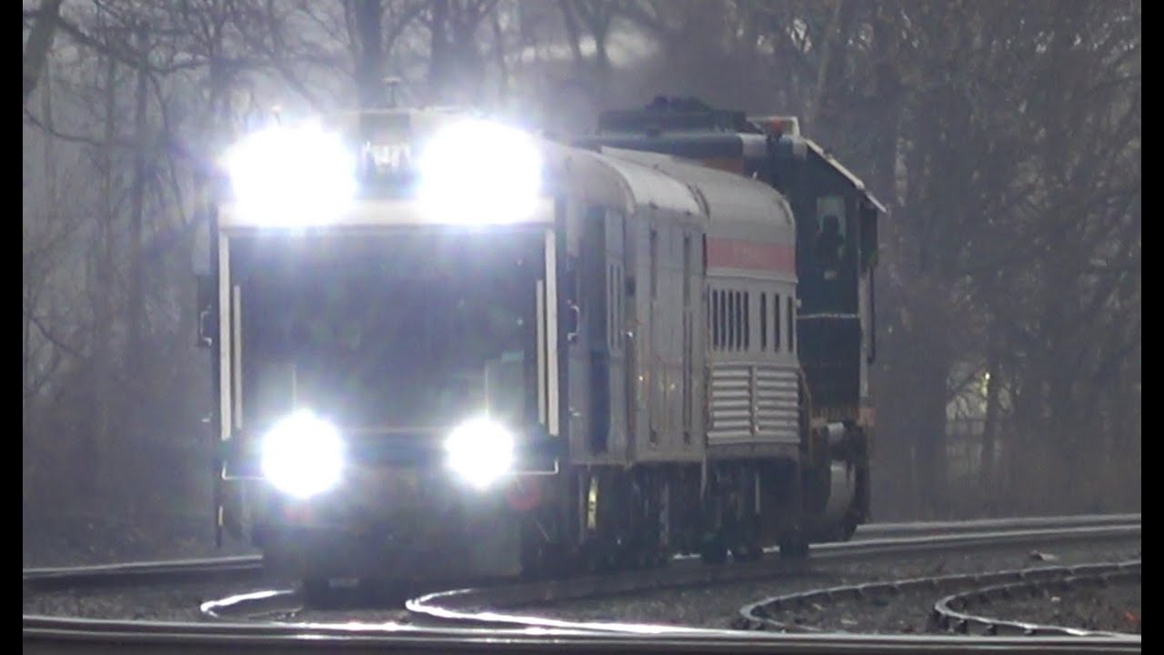 Seals Barking On Big CSX Train! KCS Tank Train! CSX Geometry Train! GP38 on NS Train + More Trains!