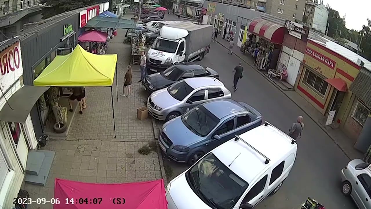 Deadly Ukraine market attack clouds Blinken visit