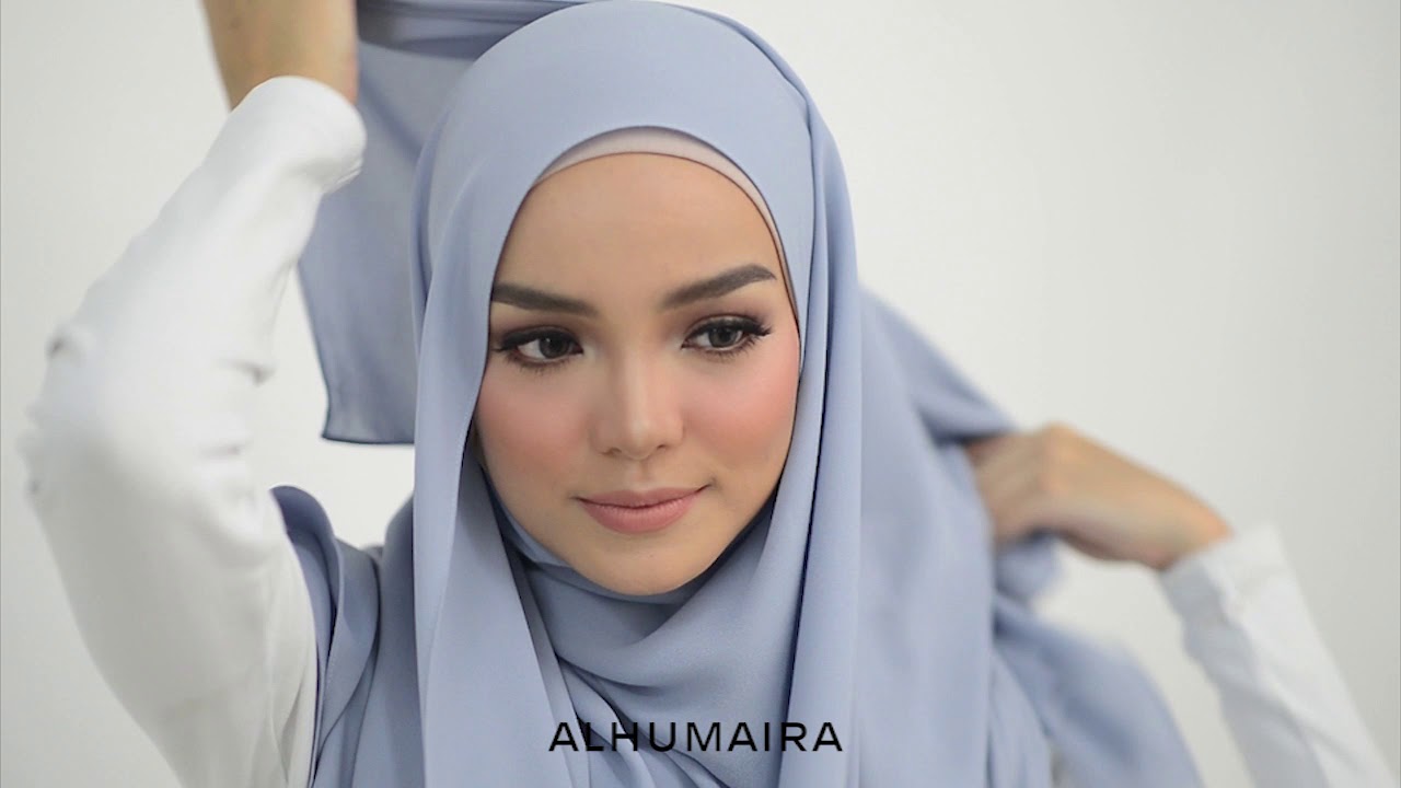 BASIC PREMIUM PLAIN SHAWL Styling Tutorial Style 18