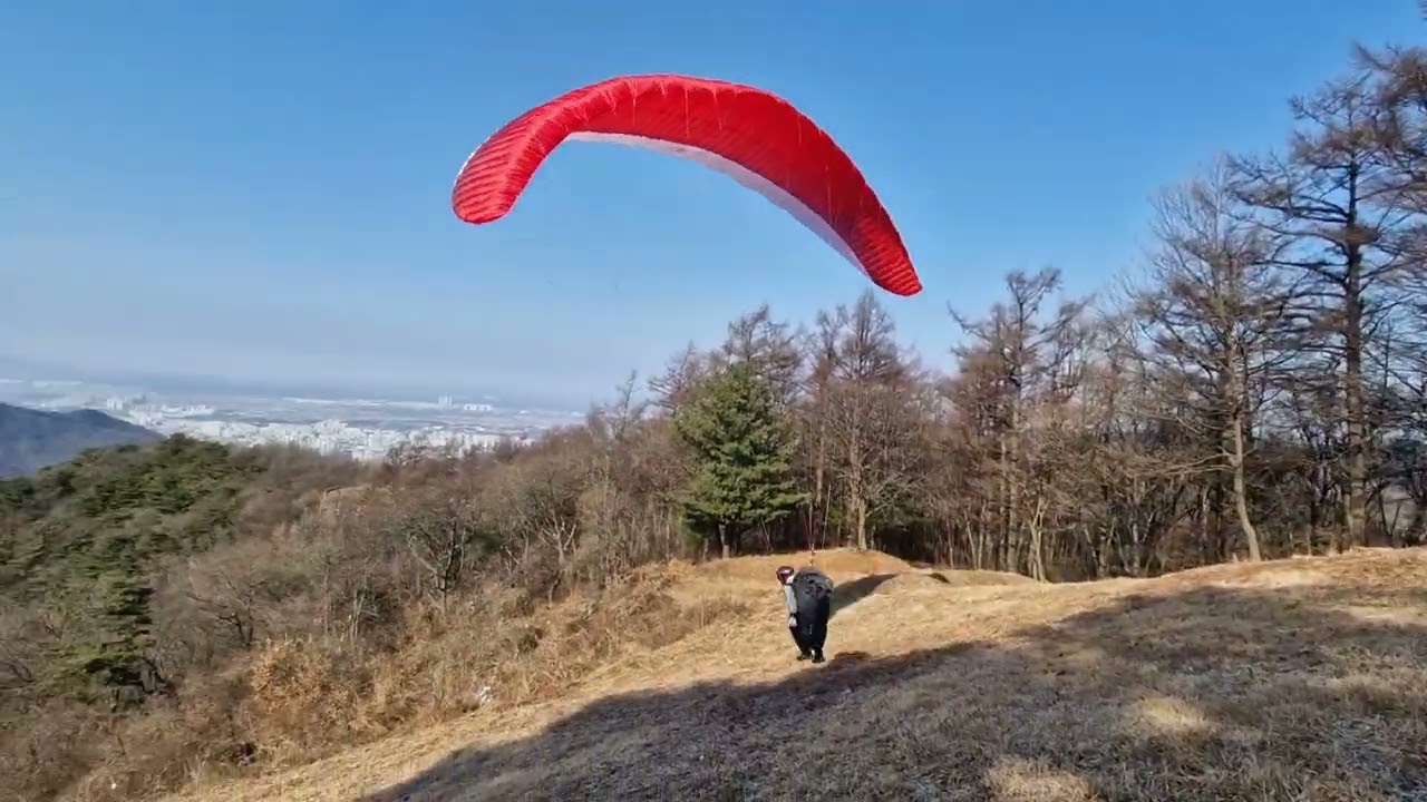 26년 1월 3일 청주 것대산 Paragliding......바람이 약해도 비행은 계속된다.
