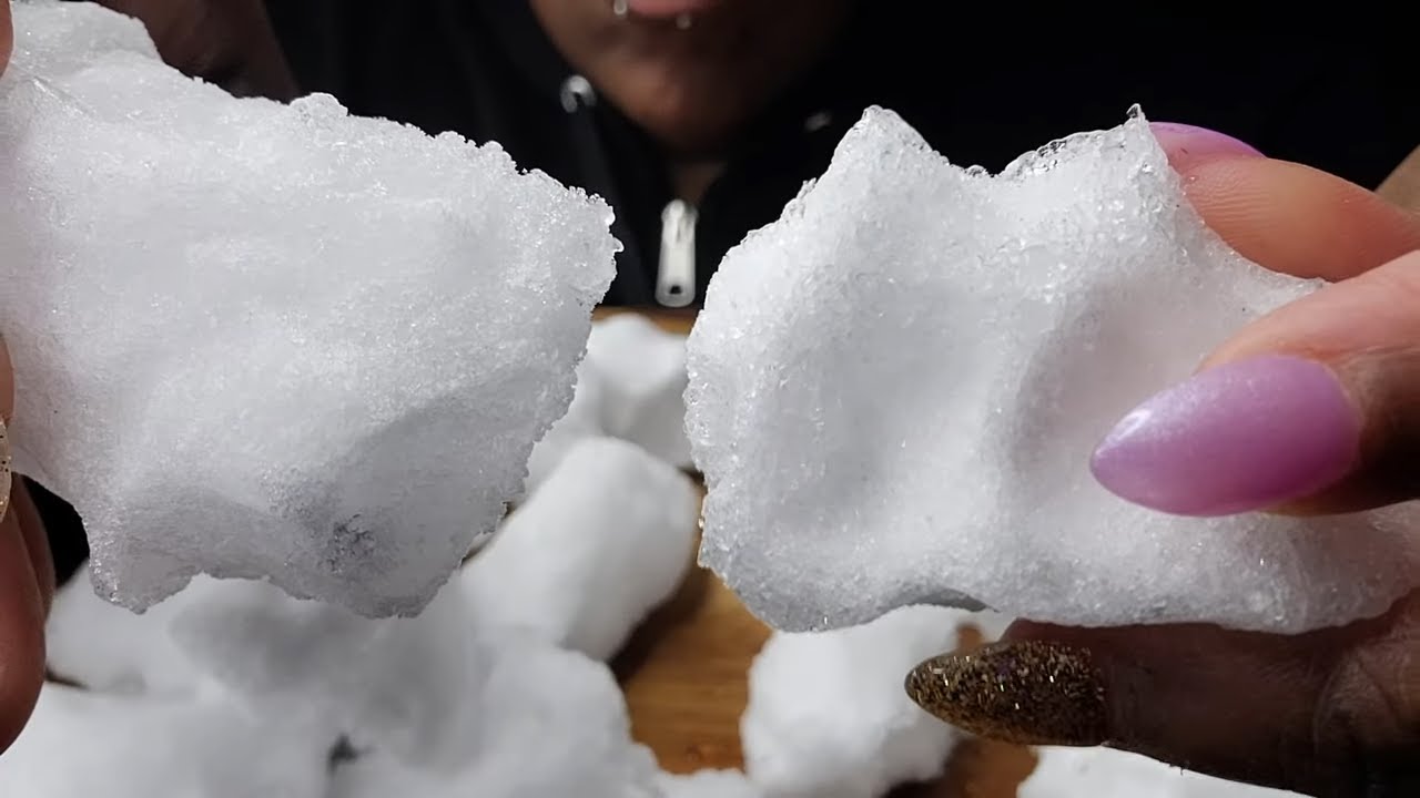 REAL SNOW DUMPLINGS VS POWDERY ICE DUMPLINGS | #iceeating #asmr #asmrice