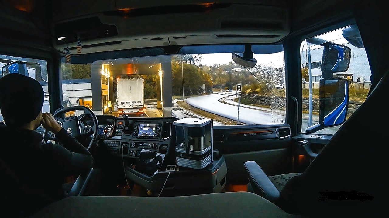 CV Driving Scania S520 - Stopped for inspection