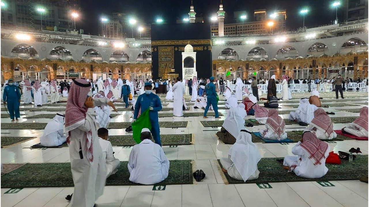 #Hajj1442 | Makkah Esha Adhan |آذان صلوۃ العشا فی البیت اللہ الحرم