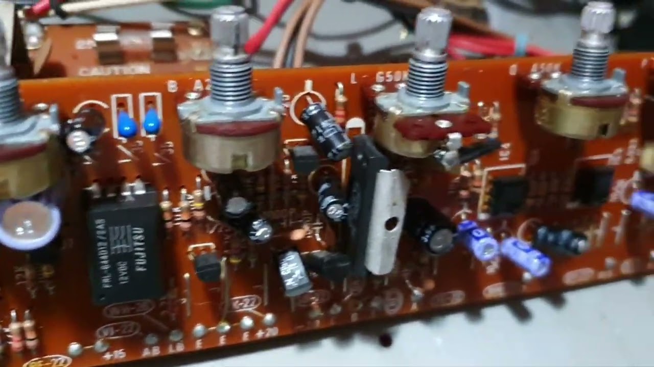 Yamaha G100-212 II