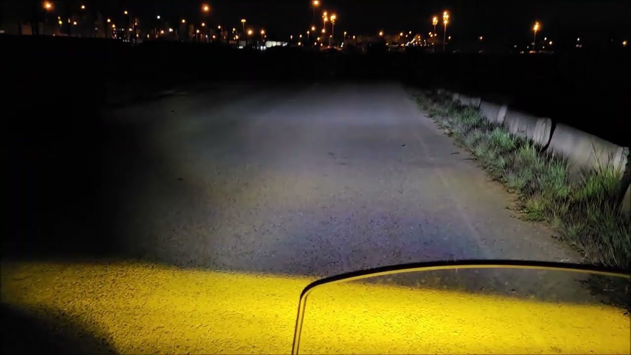 Zontes 368g - Prueba de luces en estático.