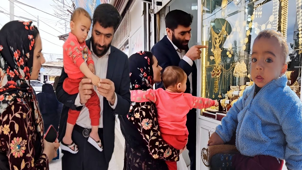 Ali, Maryam and Ziba's joyful search to buy gold bangles and essential items for their new residence