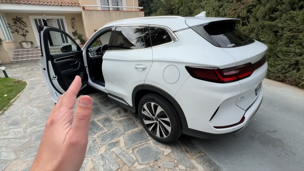 Este COCHE HIBRIDO Enchufable va a CERRAR BOCAS | BYD Seal U dm-i