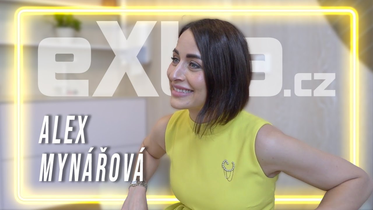 Stydlivka Alex Mynářová. V obležení finalistů Muže roku se červenala jako školačka