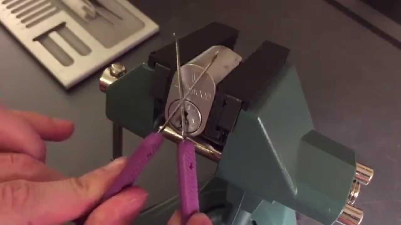[50] Lockwood V7 Picked and Gutted