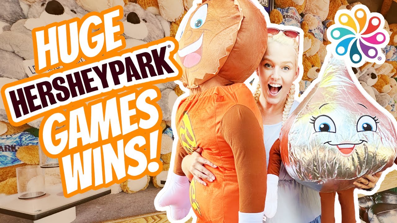 Winning the Biggest Carnival Game Prizes at Hersheypark!