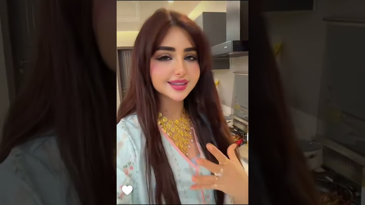 وأخيرا فطور رمضان عائلة اميره وعبد الرحمن الأكل بشهي مع ايلين 😋 مفاجأة ذهب قريباً 🤩 عائلة ميرو 