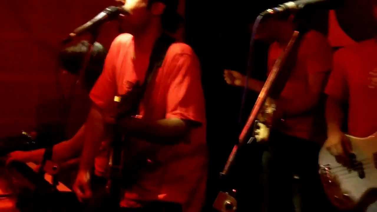 Hang Glider - Raag Jog (from the repertoire of Raag Billy Bop) - Nikhil Mawkin and friends