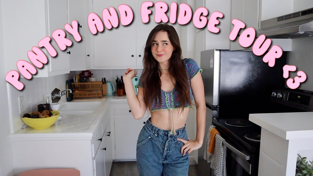 PANTRY AND FRIDGE TOUR (new apartment!)