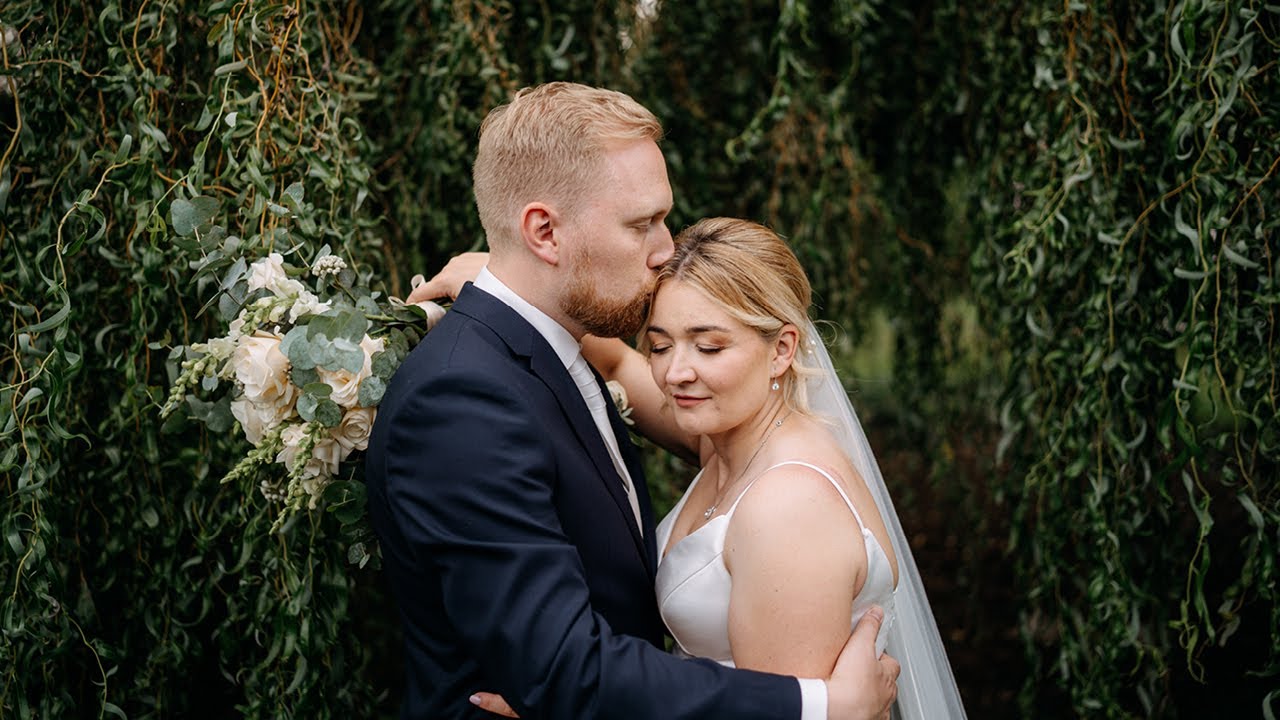 Kristýna & Mattias | DVŮR HOFFMEISTER  | svatební klip | Dvojtečka