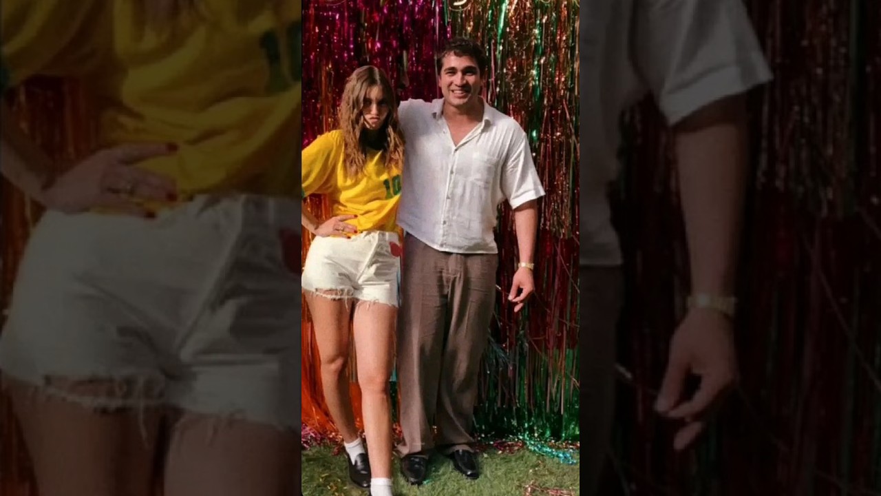 Afra Saraçoğlu and Mert Ramazan Demir Are you there