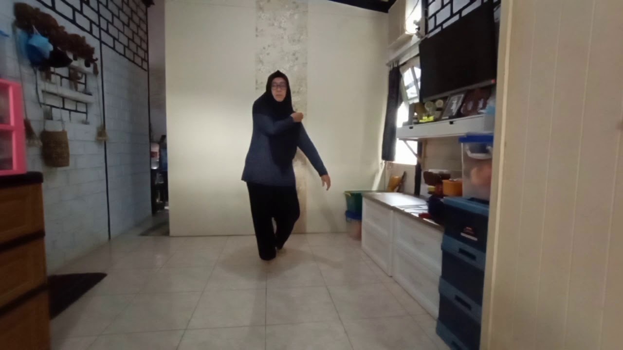 Belajar Tari RANTAK video 07 Dewi Rukmini STKIP PGRI Banjarmasin