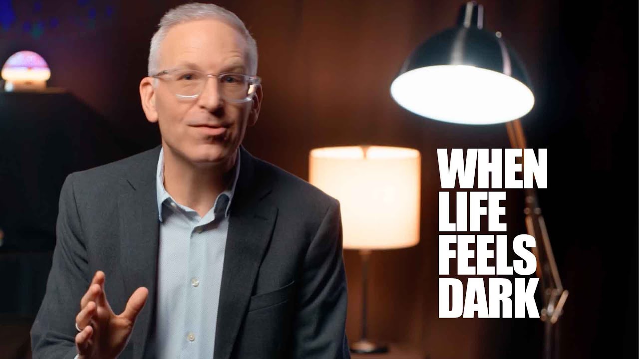 Когда жизнь кажется мрачной, это тот свет, который вы ищете.