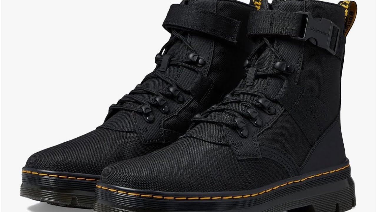 Dr. Martens unisex-adult Combs Tech II