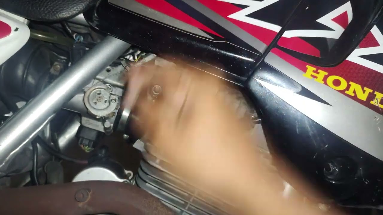 detalhes da minha XR 200 com injeção eletrônica