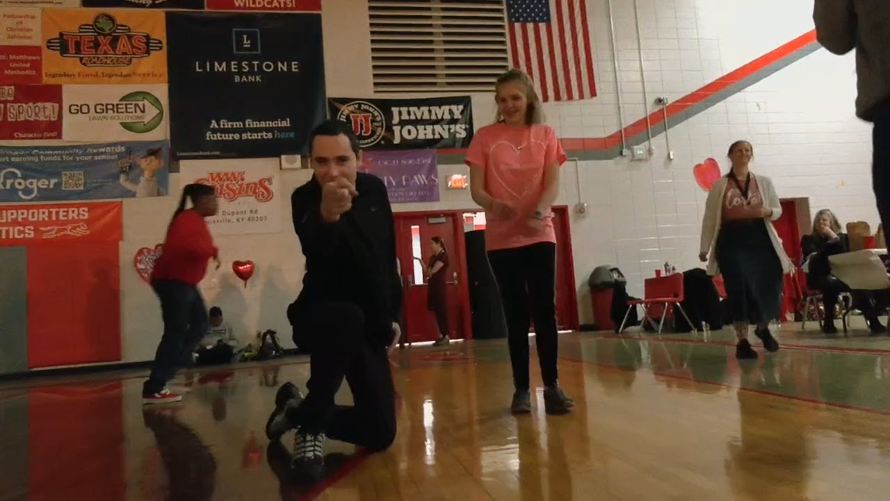 VIDEO | Louisville high school hosts Valentine's Day dance for students with disabilities