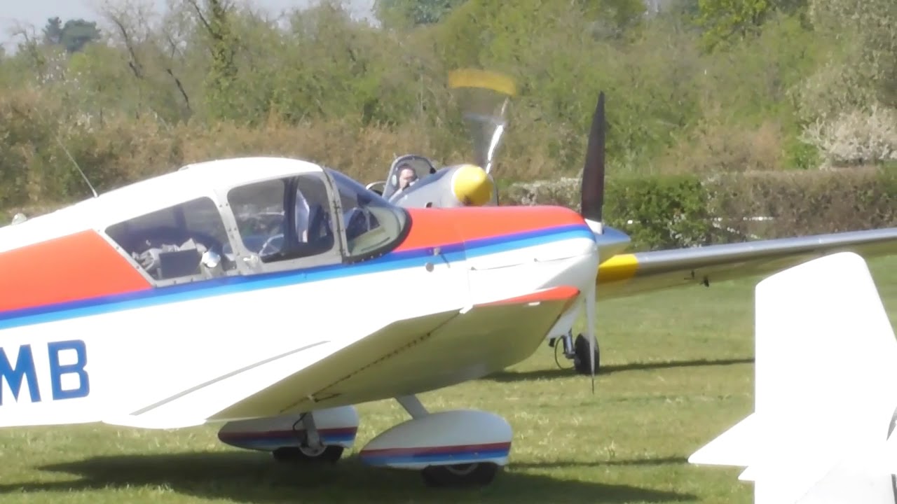 Visiting aircraft at Old Warden Shuttleworth 20-04-2019.