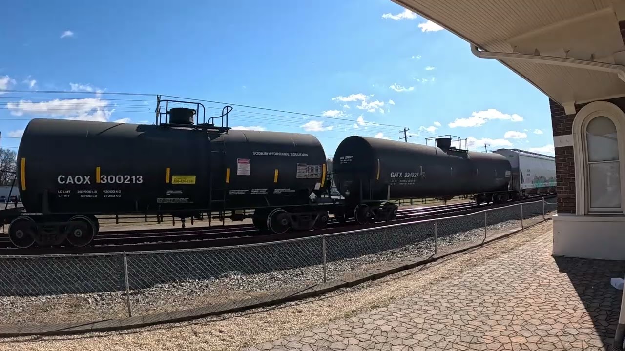 Norfolk Southern 168 heading Northbound in Spring City Tennessee 