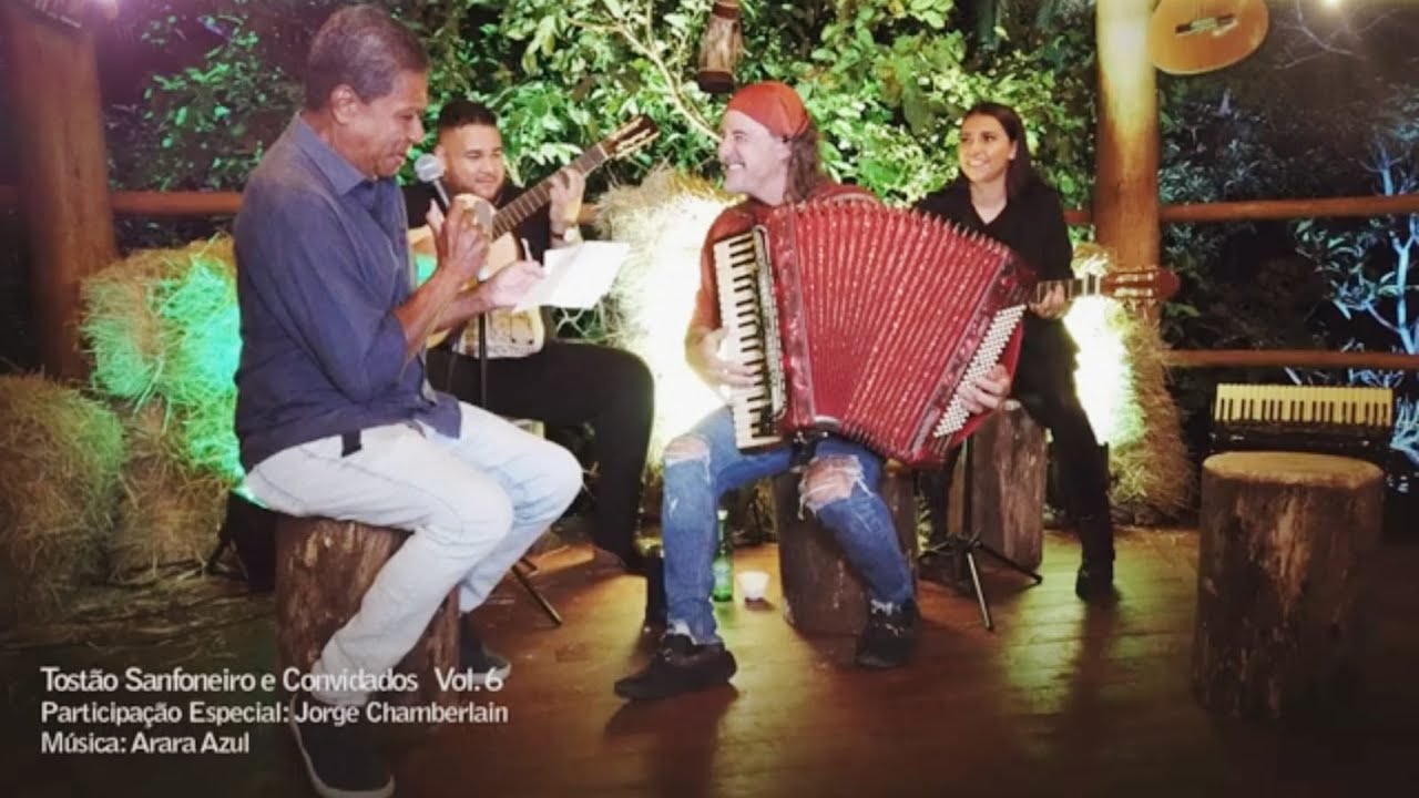 Arara Azul Tost&atilde;o Sanfoneiro Feat. Jorge Chamberlain