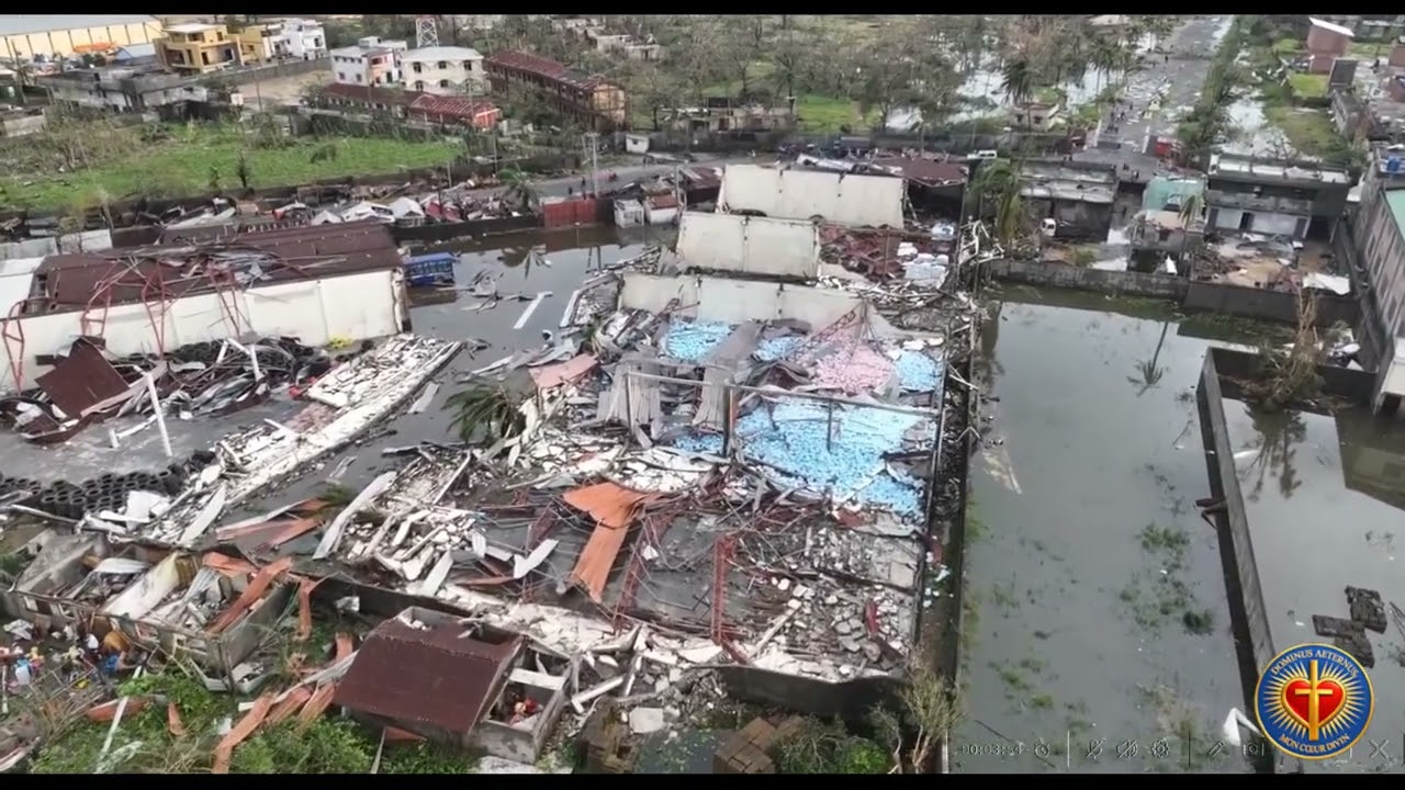 Sous le ciel de Tamatave    Eo ambanin’ny lanitr’i Toamasina