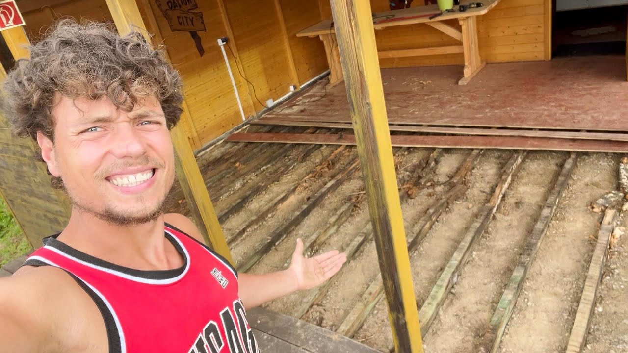 Chalet Vloer Vernieuwen? Het Bleek Een Drama! Grote Fout Ontdekt Onder De Chaletvloer! #12