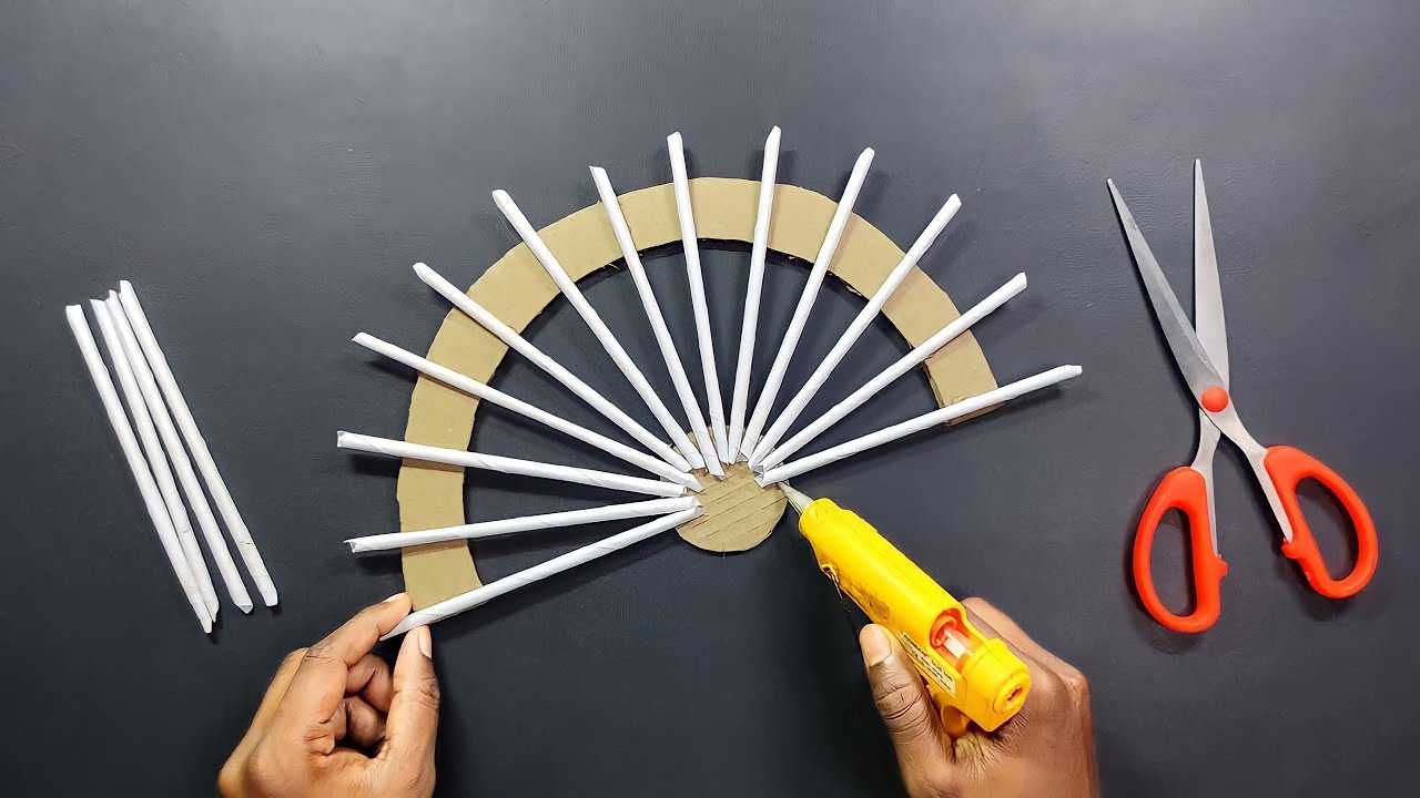 4 Easy Home Decoration Ideas - Paper Flowers Wall Hanging Idea - Handcraft - Wallmate