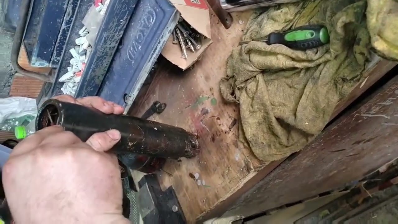 Reparacija hidrauličnog cilindra Hurlimann h466